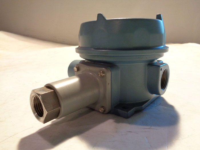 早割クーポン！ ELECTRIC UNITED PRESSURE 9982 PART#:J120-190 SWITCH, モノ・トレンド情報