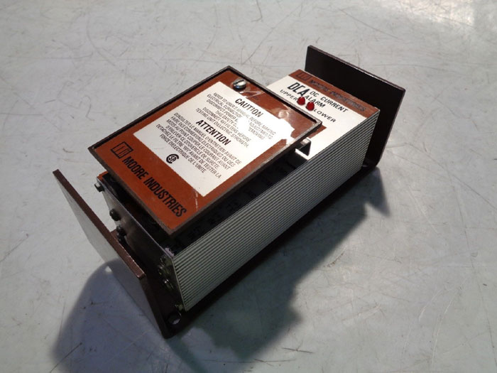 MOORE DC CURRENT ALARM DCA/4-20MA/DH1L1/117AC-AD-TX [UB]