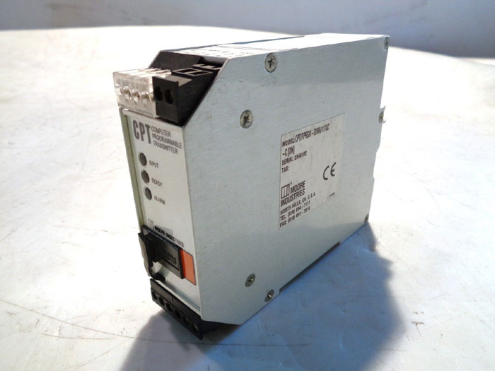 MOORE COMPUTER PROGRAMMABLE TRANSMITTER CPT/TPRG/0-20MA/117AC-C [DIN]