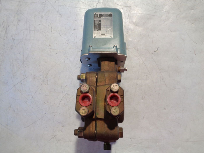 FOXBORO DIFFERENTIAL PRESSURE TRANSMITTER 15A1-LK2