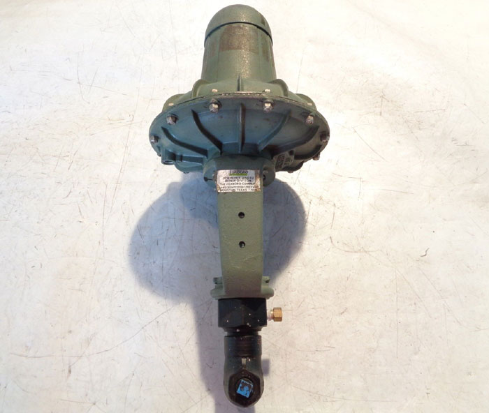 FOXBORO P-50 1/2" AIR POSITIONER CONTROL VALVE V4A