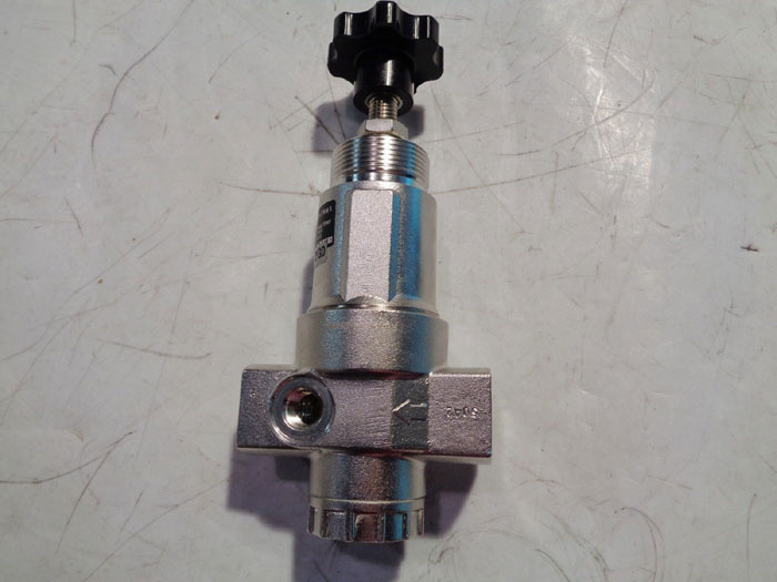 NORGREN 1/2" REGULATOR R22-405-RNMA