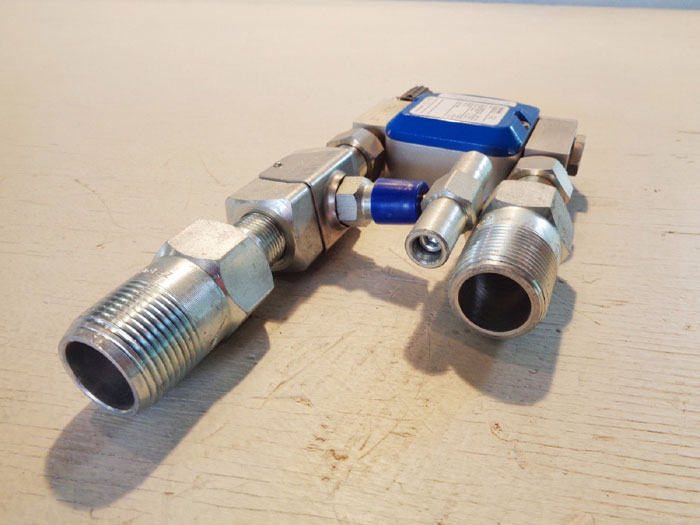 KROHNE VARIABLE AREA FLOWMETER /W DIFFERENTIAL PRESSURE REGULATOR DK32