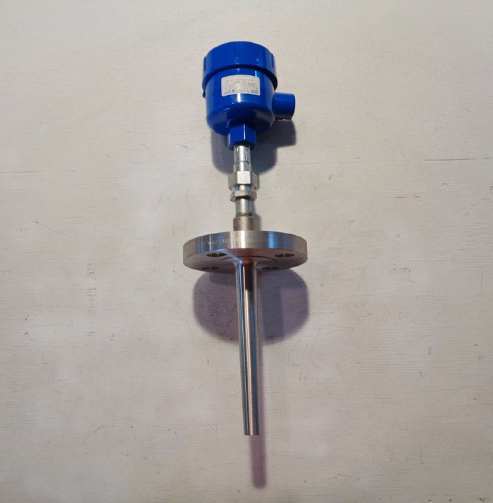 WIKA THERMOCOUPLE ASSEMBLY  TYPE K  w/ FLANGED TAPERED THERMOWELL