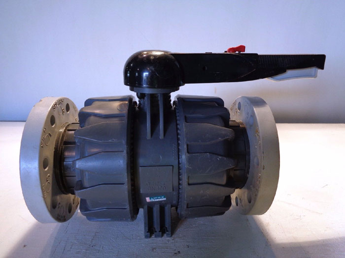 IPEX 4" PVC FLANGED BALL VALVE