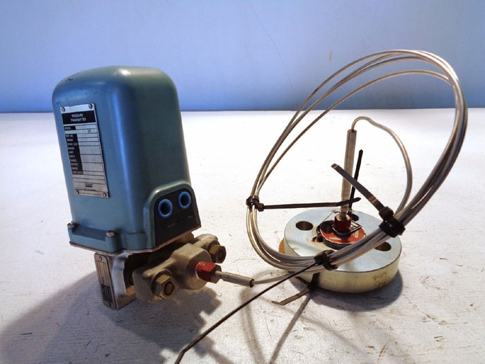 FOXBORO PRESSURE TRANSMITTER, MODEL#: 11GM-DS1