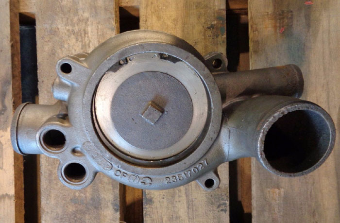 DETROIT DIESEL SERIES 60 MECHANICAL WATER PUMP #23517027