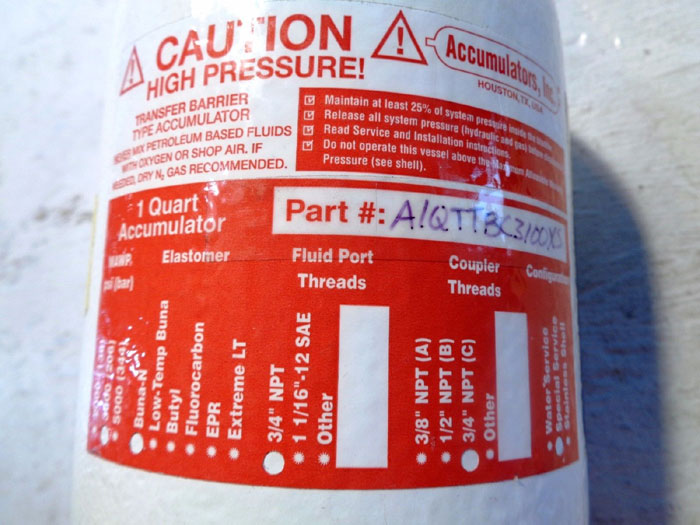 ACCUMULATORS INC. 1QT TRANSFER BARRIER TYPE ACCUMULATOR, #A1QTTBC3100XS