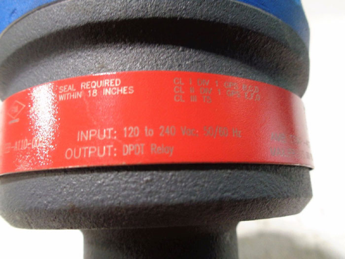 MAGNETROL TD2 THERMATEL FLOW LEVEL SWITCH XTD2-7D00-030/TEB-A110-002