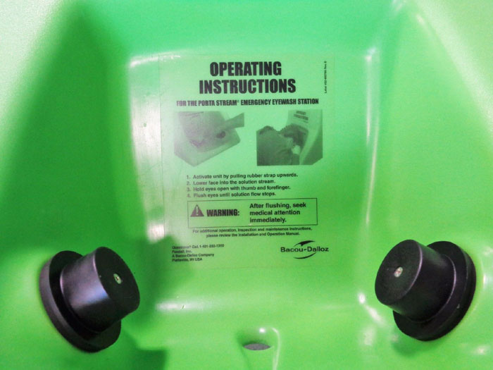 FENDALL PORTA STREAM III 15-MINUTE HEATED EMERGENCY EYEWASH STATION 310-00