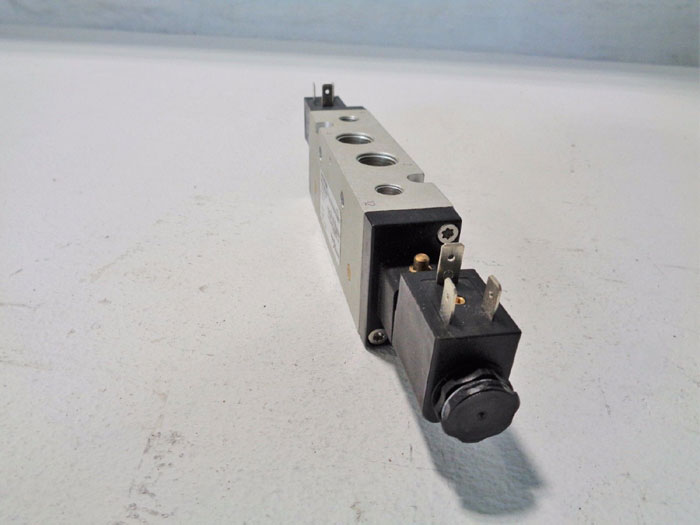 PARKER DOUBLE SOLENOID VIKING EXTREME VALVE P2LCX593EENDDB53