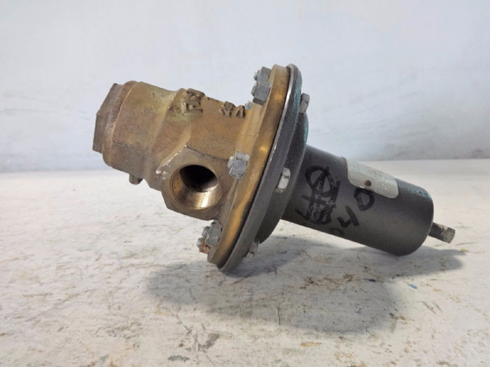 FISHER PRESSURE REDUCING REGULATOR TYPE 75A-3