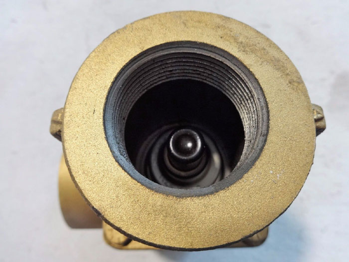 AMOT CONTROLS 3WAY THERMOSTATIC VALVE 11/4" CMCU120010AA