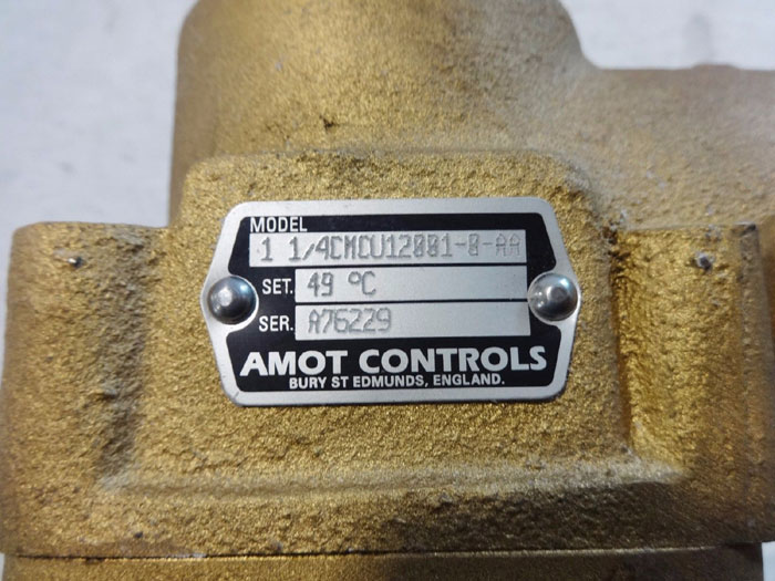 AMOT CONTROLS 3-WAY THERMOSTATIC VALVE 1-1/4" CMCU12001-0-AA