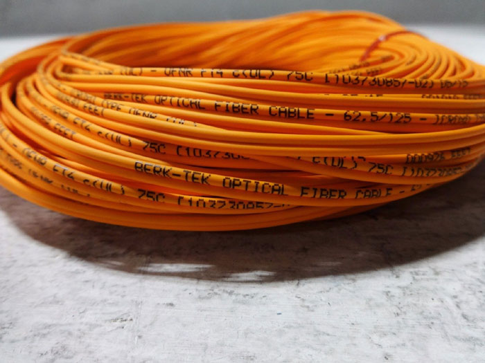 LOT OF 6 BERK-TEK FIBER OPTIC CABLES F2CLCLCMM 62.5/125