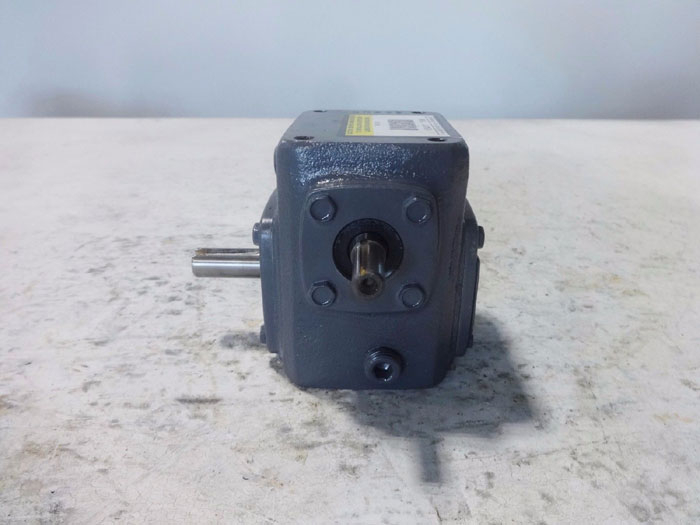 BOSTON GEAR RIGHT ANGLE GEAR SPEED REDUCER 710-10-G