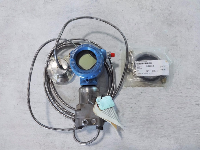 ROSEMOUNT 3015S COPLANAR PRESSURE TRANSMITTER W/ DIAPH. 3051S2CG2A2B11F1AA01M5GE