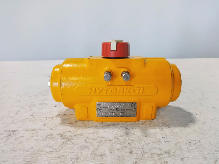 HYTORK 71 SPRING RETURN VALVE ACTUATOR EIA-XL0071-DAG-A00