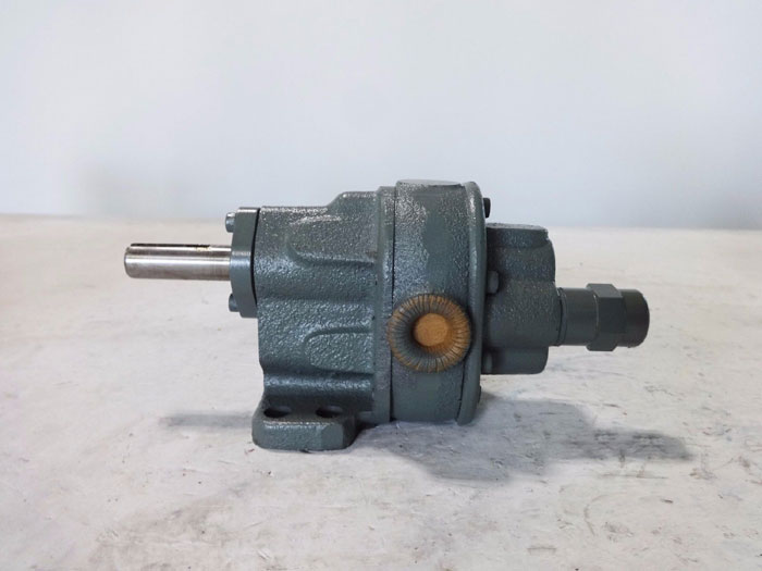 BSM PUMP CORP. ROTARY GEAR PUMP 713-10-7