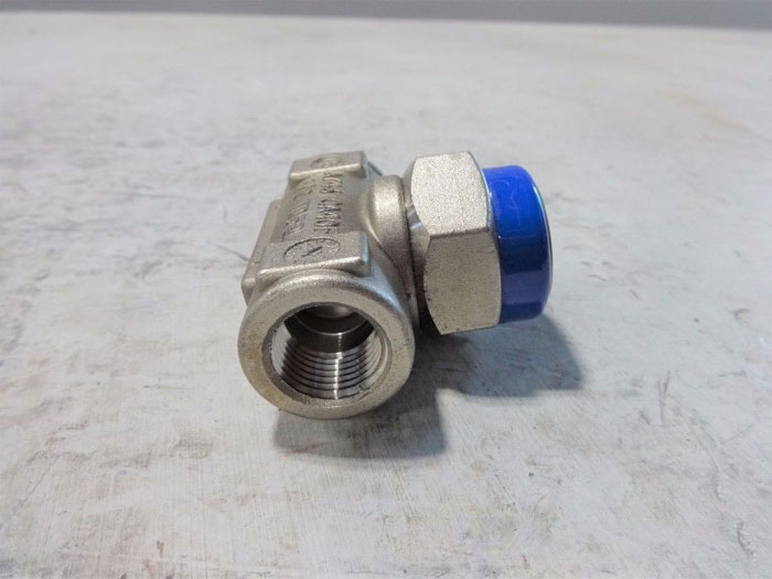 SPIRAX SARCO 1/2" THERMO DYNAMIC STEAM TRAP TD52L