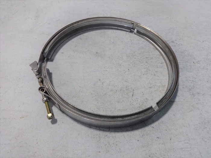 LOT OF (5) CLAMPCO V-BAND CLAMPS 998UV-1380