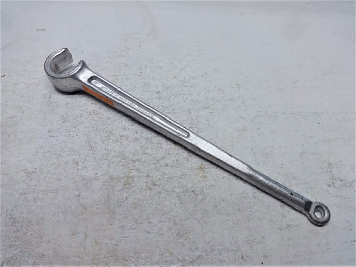 GEARENCH TITAN VALVE WHEEL WRENCH VW3