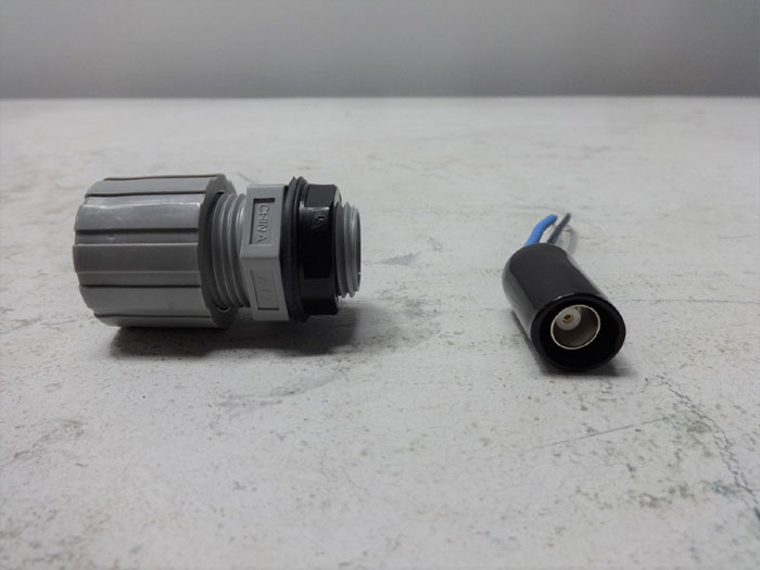 ABB TB82 2-WIRE CONDUCTIVITY TRANSMITTER TB82PH2110110