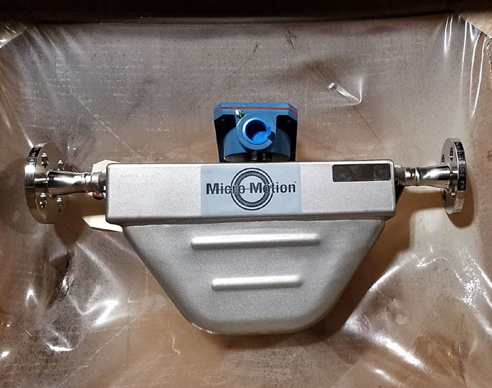 MICRO MOTION MASS FLOW METER 1/2" 150#  F050S113CRAAEZZZZ      (H)