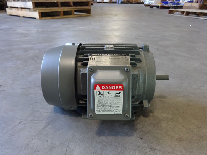 TOSHIBA HIGH EFFICIENCY 0.75 HP 3-PHASE INDUCTION MOTOR B3/44FMF2AOZ