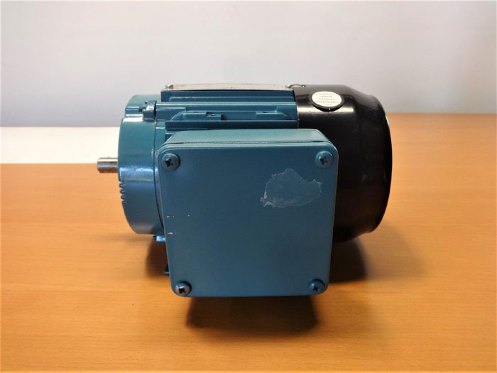 BROOK CROMPTON GREAVES 0.50 HP 3-PHASE AC INDUCTION MOTOR
