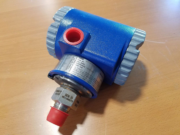 FOXBORO PRESSURE TRANSMITTER IGP10-V22E1F