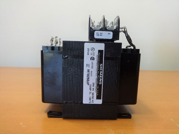 LOT OF (2) SIEMENS CONTROL TRANSFORMERS MT0250JP