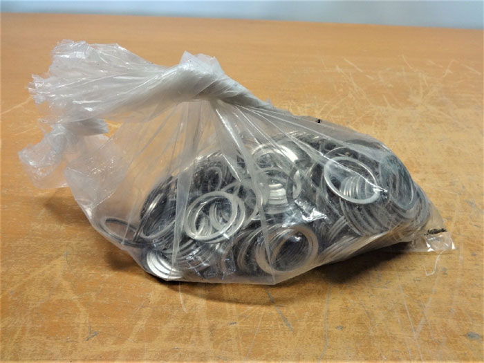 LOT (139) PCS OF 3/4" x 7/8" HEX HEAD PLUGS SA105 WITH 2LB. BAG OF WASHER RINGS