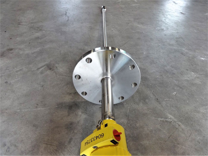 VEGA VEGASWING 63 LEVEL SWITCH SWING63.DUAIVTUR WITH 4" 150# 316SS FLANGE