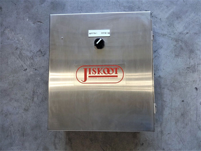 JISKOOT SAMPLING SYSTEM CABINET W/ HOFFMAN STEEL ENCLOSURE & AUTOCONTROL KEYPAD