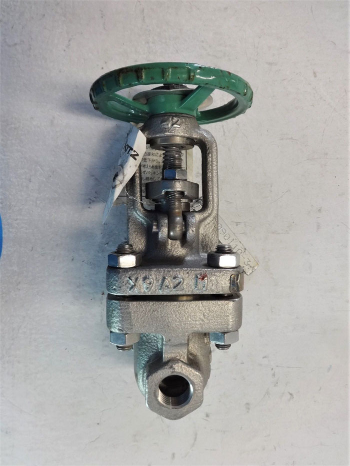 KITZ GATE VALVE 1/2" NPT 300# CF3M GATE VALVE, FIG# AK300UMM