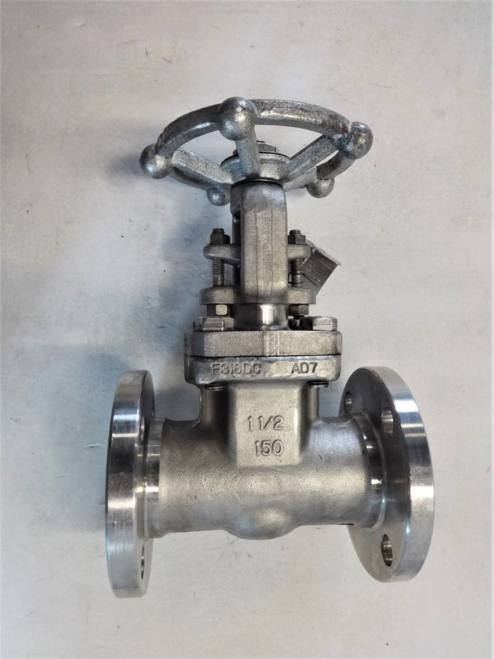 SMITH 1-1/2" FLANGED 150# STAINLESS STEEL GATE VALVE, FIG# 0815