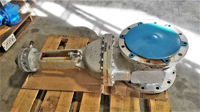 NEWAY 12" 150# WCB FLANGED GATE VALVE, GEAR OPERATED, FIG# 12G1RA8-G-000