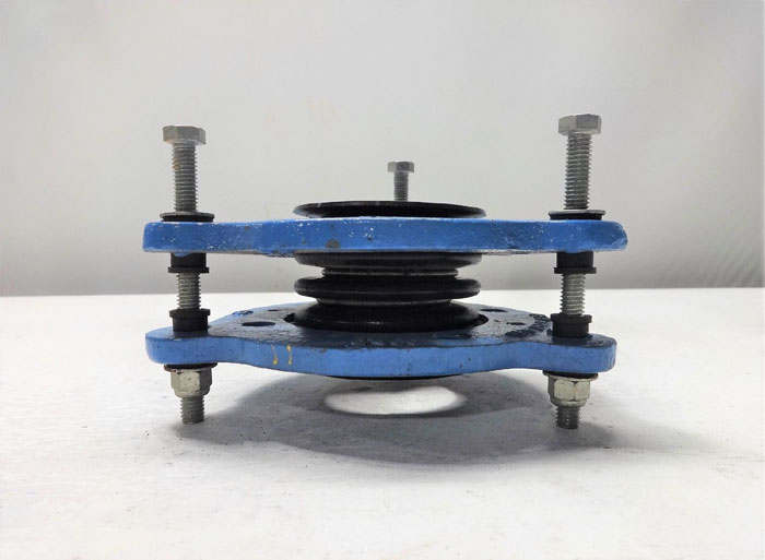 Crane Resistoflex 2" Expansion Joint, Black PTFE, Carbon Steel Flanges