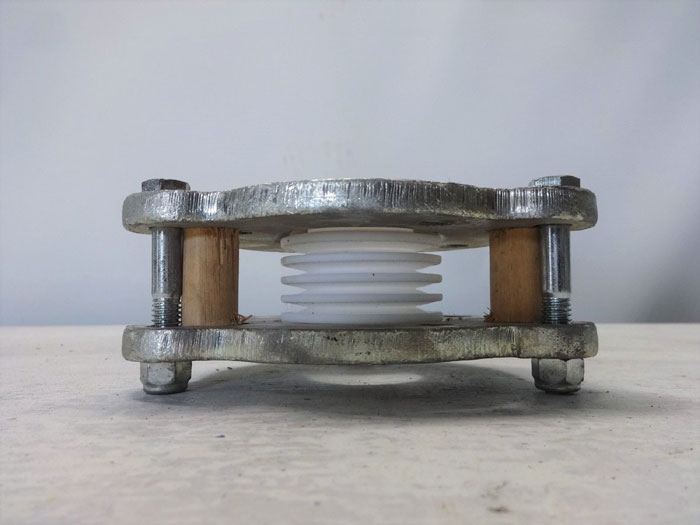 3P Performance Plastic Products 1-1/2" Expansion Joint, White PTFE Lined