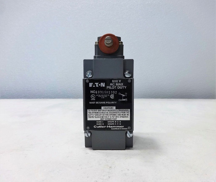 Eaton Cutler-Hammer Limit Switch 10316H1002