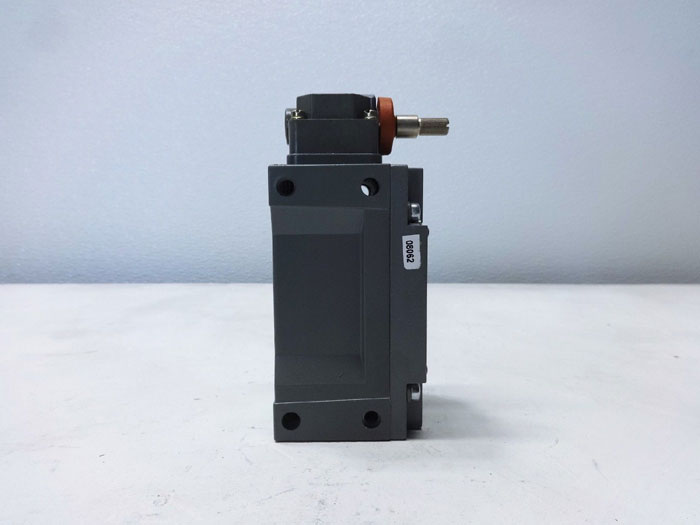 Eaton Cutler-Hammer Limit Switch 10316H1002