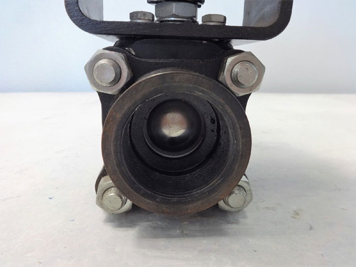 Worcester 1.5" NPT A105 Reduced Port Ball Valve 4446TSE & Bettis