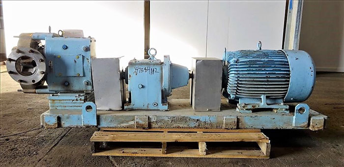 Waukesha Rotary Positive Displacement Pump, Model 320, Stainless (47384112)