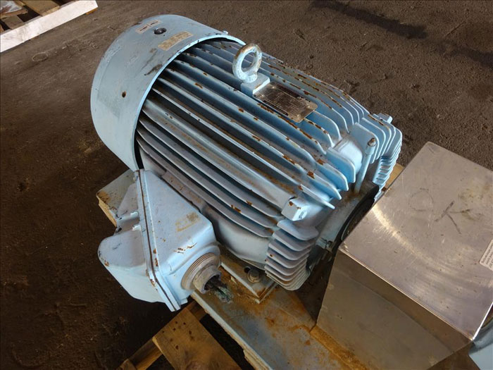 Waukesha Rotary Positive Displacement Pump, Model 320, Stainless (47384112)