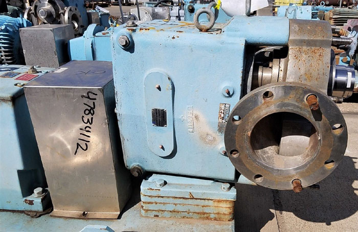 Waukesha Rotary Positive Displacement Pump, Model 320, Stainless (47384112)