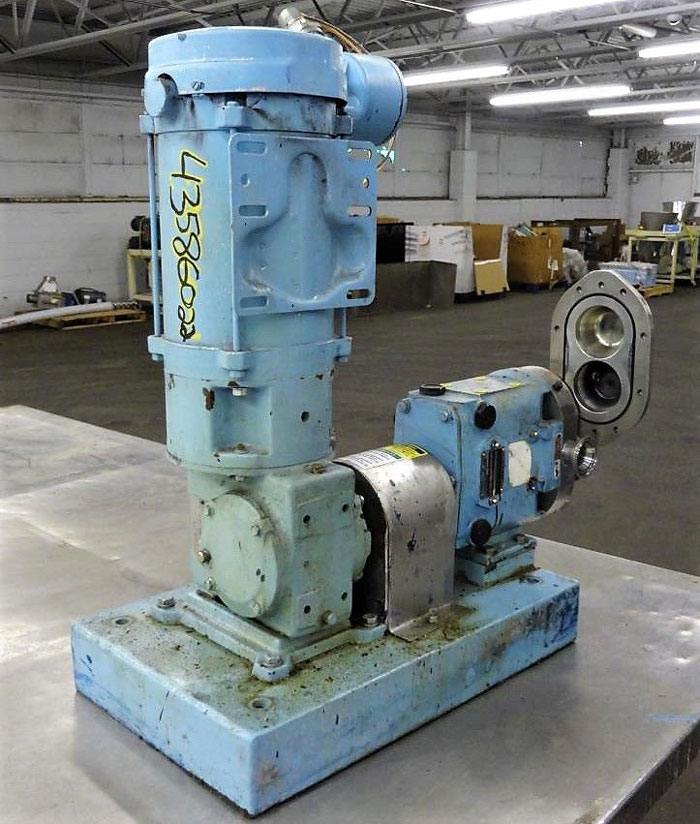 Waukesha Positive Displacement Pump, Model 015U2AP, 1.5" Tri-Clamp, Stainless