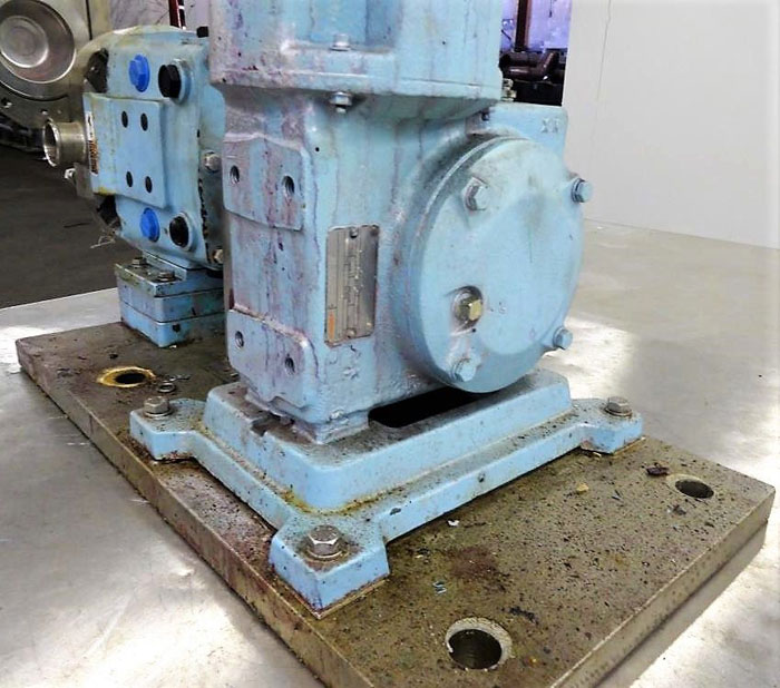 Waukesha Positive Displacement Pump, Model 030U2AP, 1.5" Tri-Clamp, Stainless