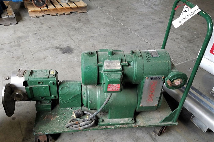 Waukesha CDL Rotary Positive Displacement Pump, Model 4050, Stainless Steel