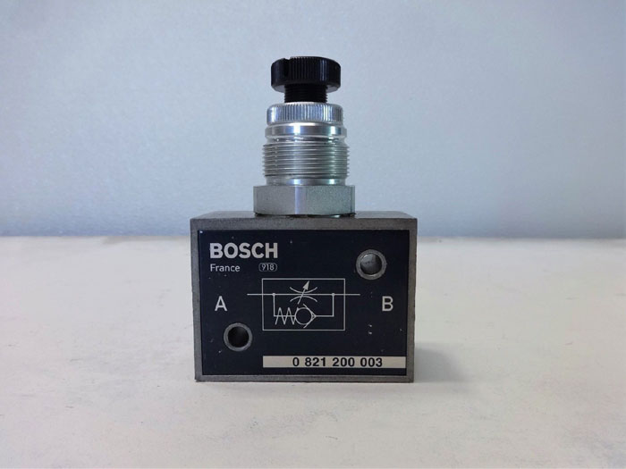 Rexroth & Bosch 1/2" NPT Inline Flow Control Valves 0821200003 **Lot of (2)**